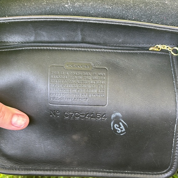 Coach | Vintage Bedford Flap #4164 - Picture 3 of 8